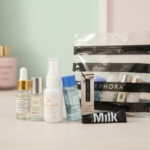 Sephora Mini Skincare Essentials Bundle with Black and White Bag - New